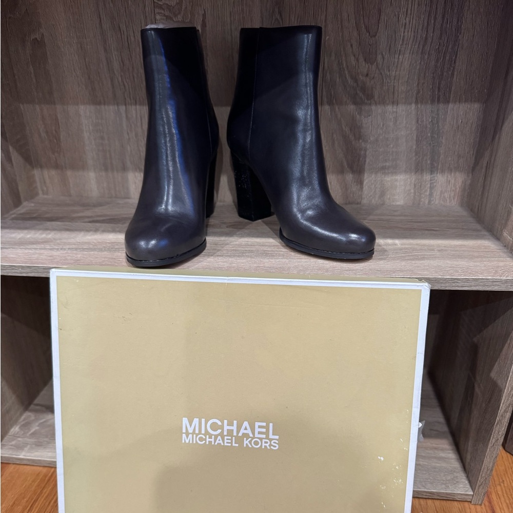 Michael Kors Charcoal Leather Margaret Bootie